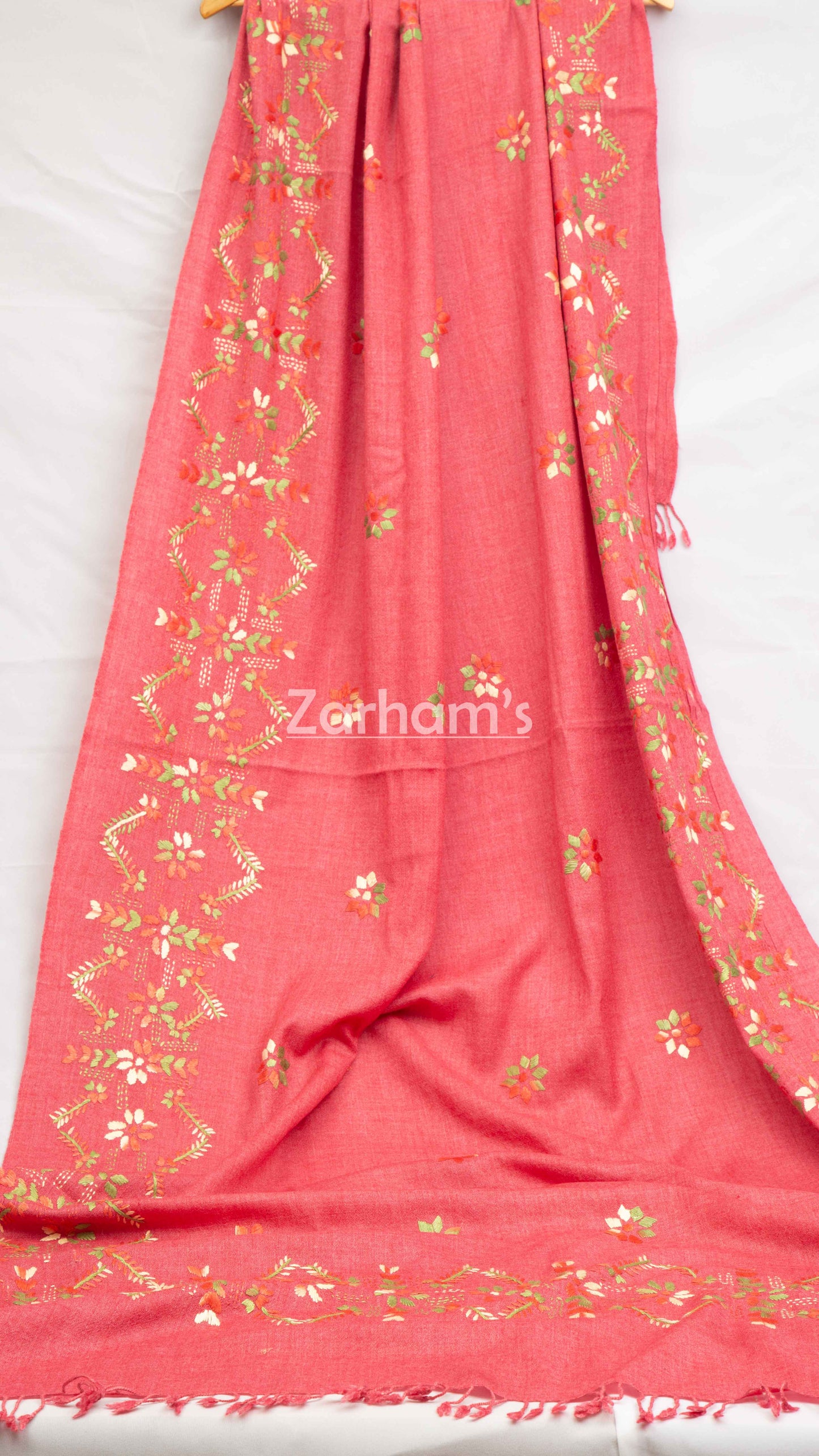 Handmade Premium quality Sindhi Embroidery Himalayan Woolen Shawl