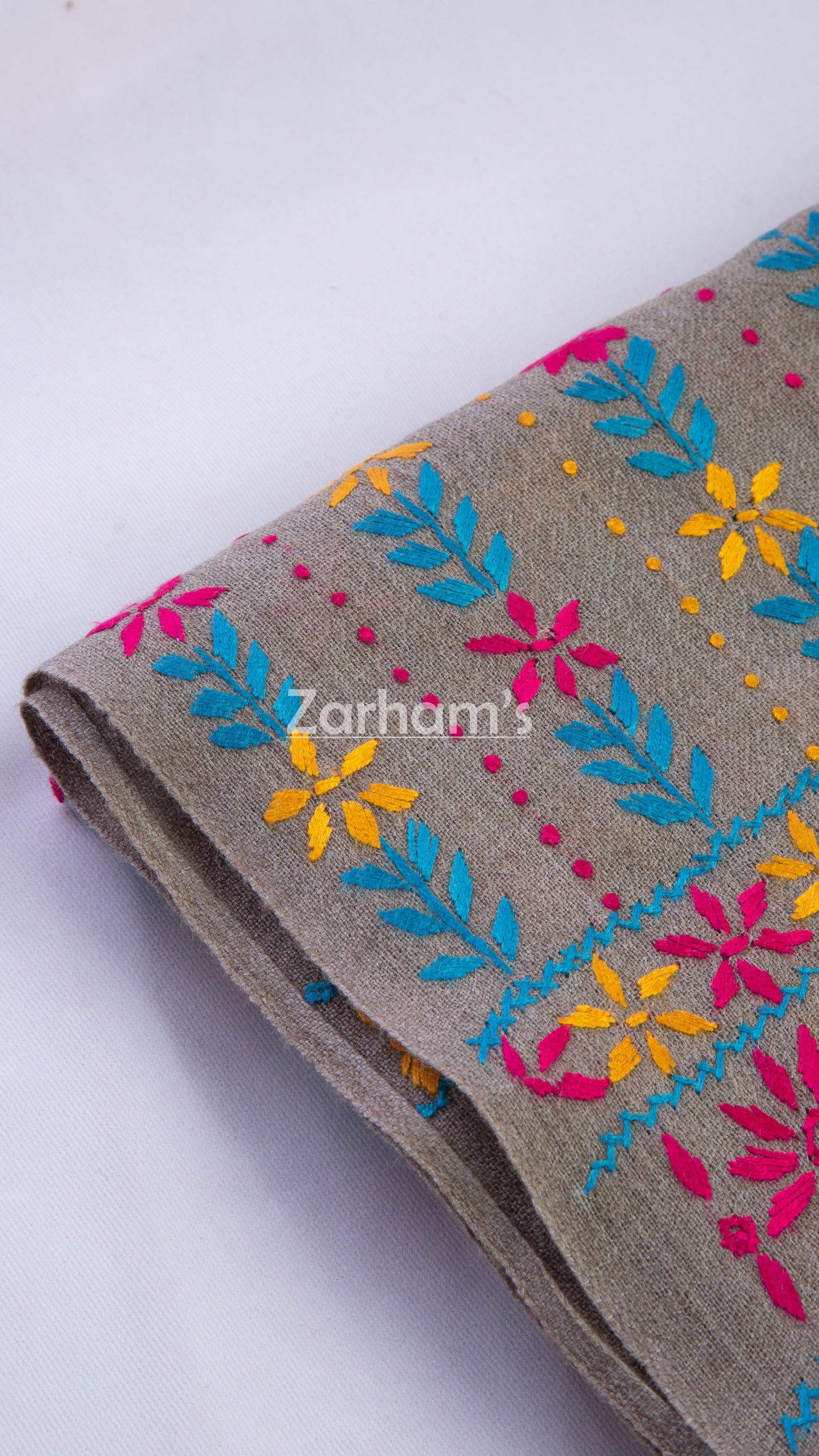 100% Handmade Premium quality Embroided Himalayan Pashmina Woolen Shawl