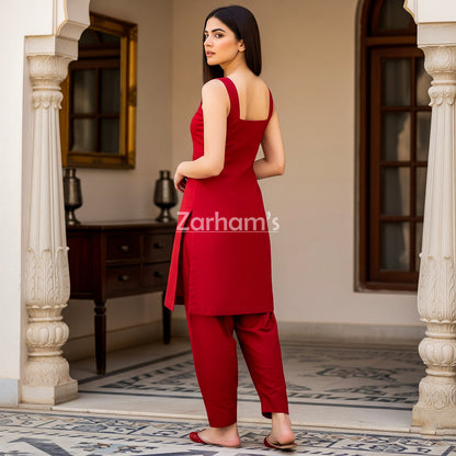 The Zarhams Artisan Sleeveless Lawn Suit in Red